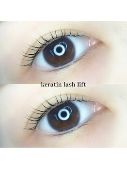 フォーヴリュンヌ(FOVLUNE)/ラッシュリフト