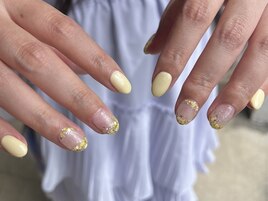 イエローフラワーネイル