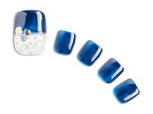 プラスネイル 北千住東口店(PLUS NAIL)/【1136】フレンチ×シェル¥7,689