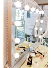 ハリウッドミラー(Hollywood mirror)/