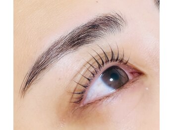 エム(M)/まつげパーマ/パリジェンヌ