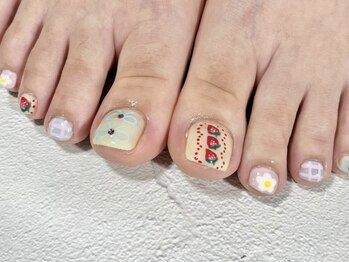 ツクシ 河原町(tsukushi)/いちごリボンネイル