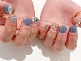 くすみブルーネイル