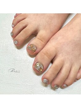 ドットビー(.Bee)/敷き詰めフットネイル