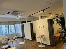 店内は明るく広々とした空間♪