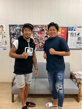 ボディマネジメント整体院 蒲田/ご来店のお客様と写真