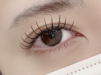 ラソ 束本店(lazo)の写真/【上LEDマツエク×下マツエク】圧倒的キープ力と上下のボリュームで小顔＆上品な華やかな目元に♪
