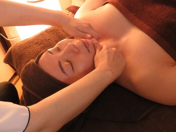 ルルマル(Lulu-malu)の写真/【完全貸切サロン】お身体の不調を癒すこだわりのアロマリンパ&貴方だけの贅沢時間をご堪能ください♪