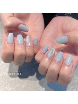 リッシュ(RICHE)/人気！アイスブルーネイル♪