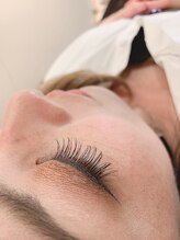 フリルアイビューティ 豊中店(Frill Eye Beauty)/