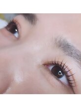 ラビッシー(Ravissy)/束感まつ毛パーマ