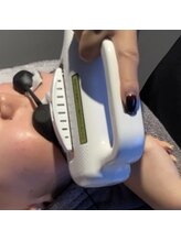 エッセンシャル 南海難波店(ESSENTIAL)/顔脱毛¥3,000/なんば