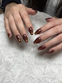 エーナイン イオン東根店/当店大人気マグネットネイル！