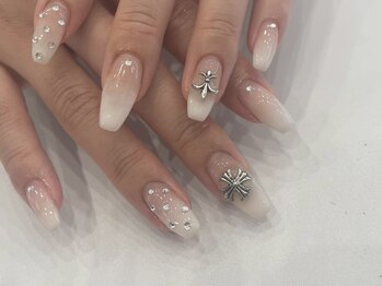 エイチ 立川北口店(H)/白グラデーション#立川