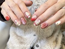 ラッフィ スリール(Raffee sourire)