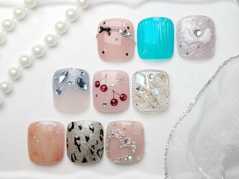リッシュ ドゥ(RICHE deux)の写真/ガーリーフットネイル！激かわサンダルとのコーデ確定【フット☆アート2本付￥6900】ミラーネイルも定額でOK