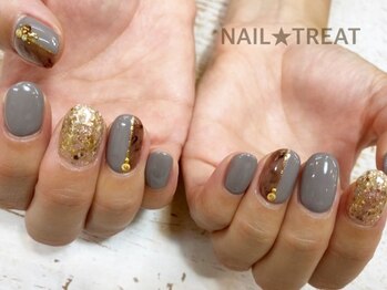 ネイルトリート 茨木駅前店(NAIL TREAT)/ニュアンスグレー