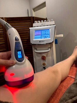 エステティックサロン ル ソイル(Le seuil)の写真/造形美bodyを造る!【ハイパーナイフ以上の痩身マシンsogire+強もみだし】パワーのある施術を求めている方◎