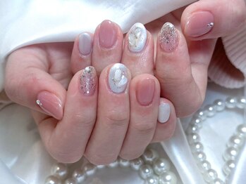 上品ピンク×ホワイト