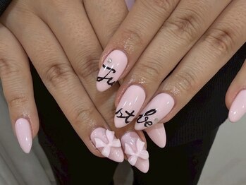 ジェミーネイル シンジュク(Jemiy nail shinjuku)/【Nana】筆記体リボン¥8900