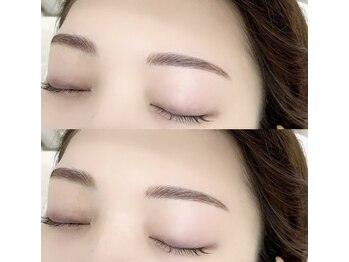 モナ(mona)/黄金比×似合わせ眉毛wax