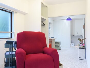 ハウプ(howpe)の写真/時間を有効活用したい方には同時施術が人気◎まつ毛パーマ＆ネイルのセットメニューで時短とお得を実現！