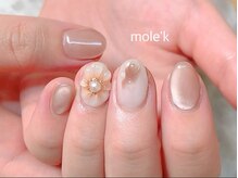モレック(mole'k)の雰囲気（お花が可愛い上品な微粒子マグネット♪オフィスにも◎）