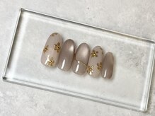 ローズデール アベイユ(ROSEDALE Abeille)/ミラーフラワー×マグ