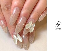 リュージェ(LEWJE)/バタフライ マグネット ホワイト