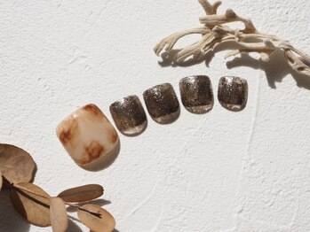 トリトン(triton)/何度でも選べる定額♪ 7980円