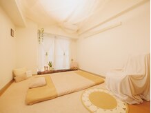 アスミィ(As'me)の雰囲気（広いマットで、長時間でも窮屈せずに快適。）