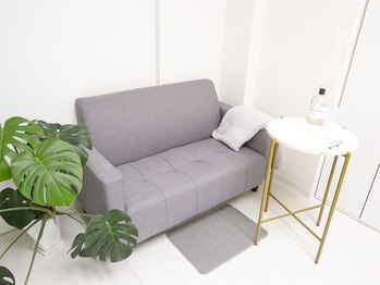 スリー(THREE)/【都度払い脱毛】THREE