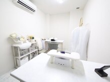 And beautyの雰囲気(白を基調とした清潔感溢れる通いたくなるような空間でお出迎え♪)