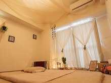 アスミィ(As'me)の雰囲気（低反発マットで、長時間でも快適。）