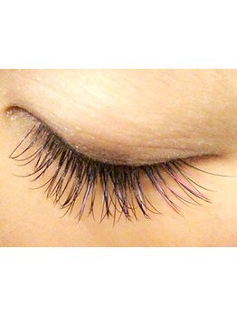 ボリュームのある目元にしたい