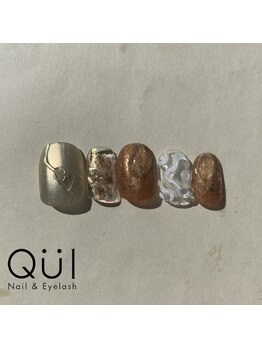 クワイ(Qui)/フラワーネイル