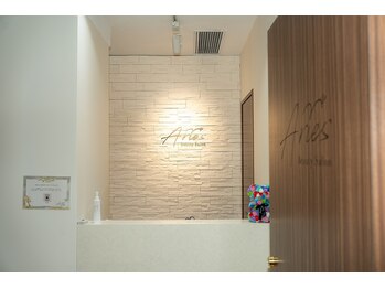 アリーズ 心斎橋店(Aries)/清潔感溢れる店内《心斎橋》