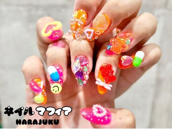 ネイルマフィア 原宿(NAIL MAFIA)の写真/【ア-トやり放題♪】(オフ込)90分¥8200/105分¥9700/120分¥11300☆再現アートOK！高満足度でリピ率◎