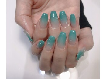 クリスタルネイルサロン(Crystal Nail)/水滴ネイル