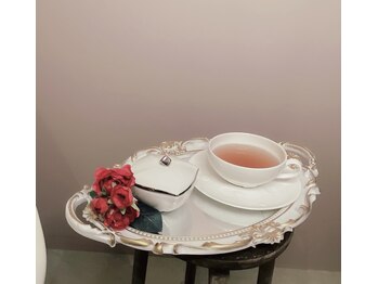 ポーラ ルミアスボーテ 三郷中央西口店(POLA Lumias Beaute)/ティファニーで♪