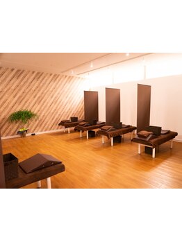 仕事帰り・早朝OKのサロン