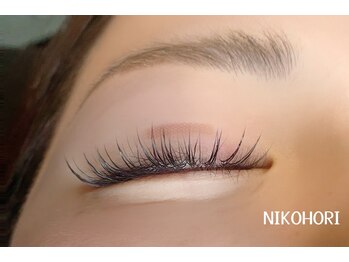 ニコホリ(NIKOHORI)/まつ毛エクステ/マツエク