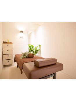 仕事帰り・早朝OKのサロン