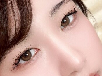 ベル(Bell)の写真/今やSNSやメディアで大注目の**『ワンホン束感エクステ』や、『韓国風束感まつ毛』**もお任せください！