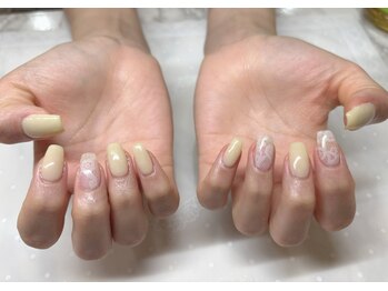 イズネイル(izu Nail)/