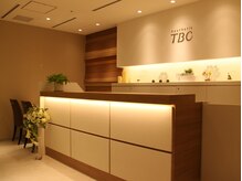 エステティックTBC 梅田本店の雰囲気（個別スペース＆プライベートな空間で施術。メイクルームも充実。）