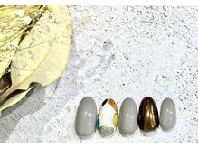 レイ(Lei)/ストーン風ネイル