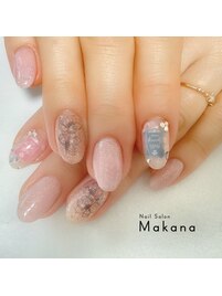 桜ニュアンスネイル