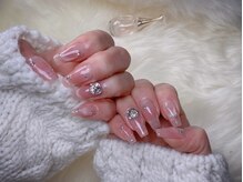 ホワイトネイル(White Nail)