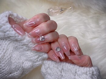 ホワイトネイル(White Nail)